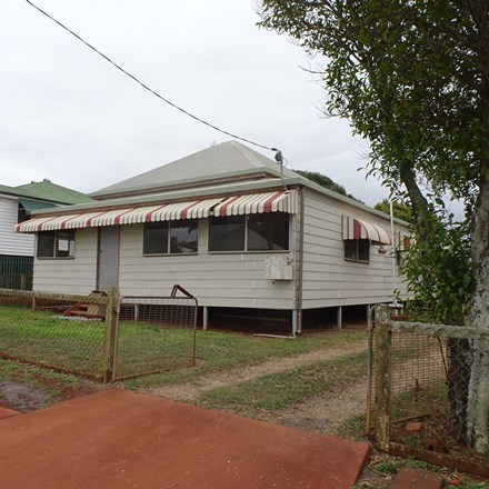 23 Nelson Street, Childers QLD 4660