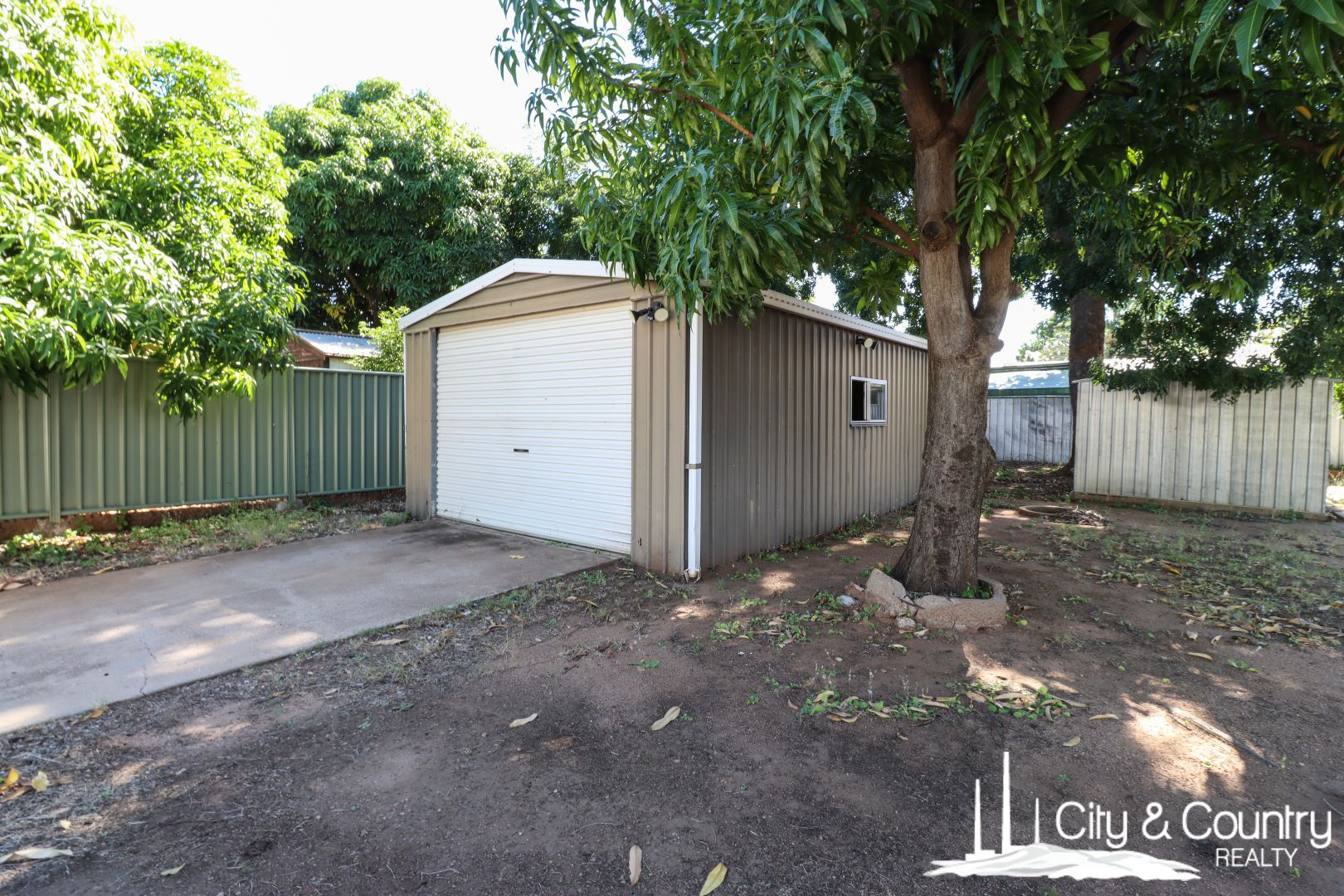 15 Boyd Parade, Mount Isa QLD 4825, Image 2