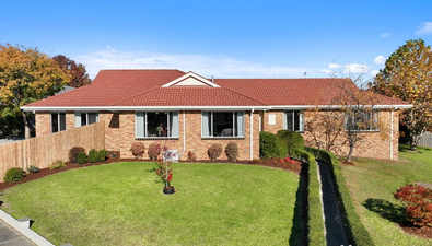 Picture of 17 Crowe Court, NEWBOROUGH VIC 3825