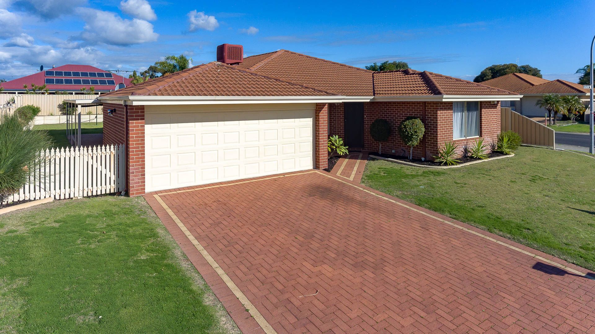 2 Cleveland Bay Avenue, Eaton WA 6232, Image 1