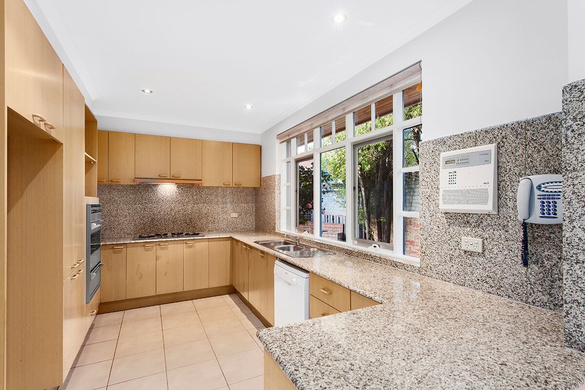 28A Snowdon Avenue, Caulfield VIC 3162 House For Rent 860 Domain
