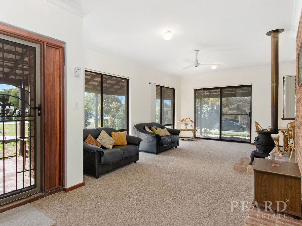 21B Fourth Avenue, Shoalwater WA 6169, Image 2