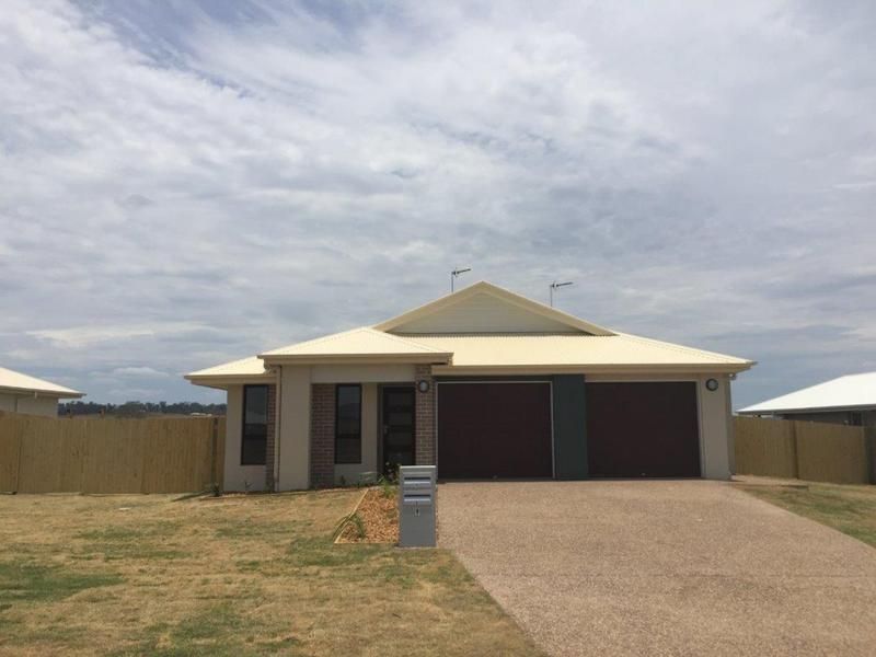 1 bedrooms Semi-Detached in 2/9 Wongalee Place CAMBOOYA QLD, 4358