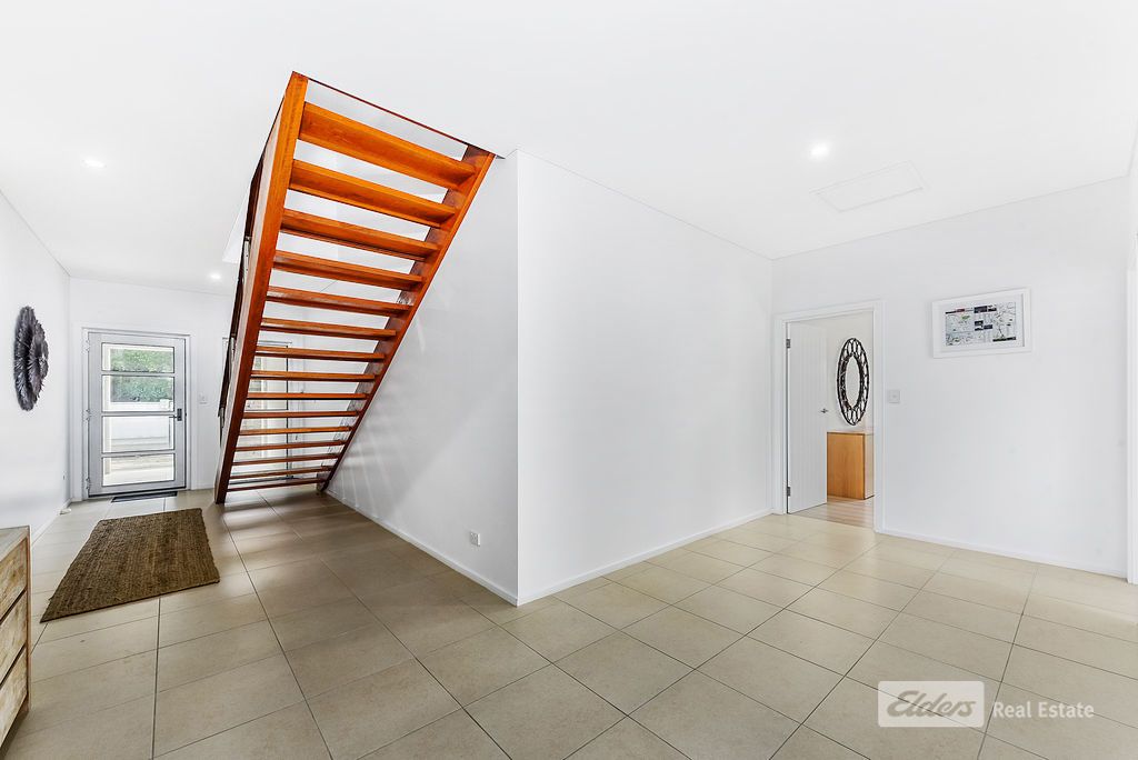 2/2 Wrattonbully Road, Robe SA 5276, Image 2