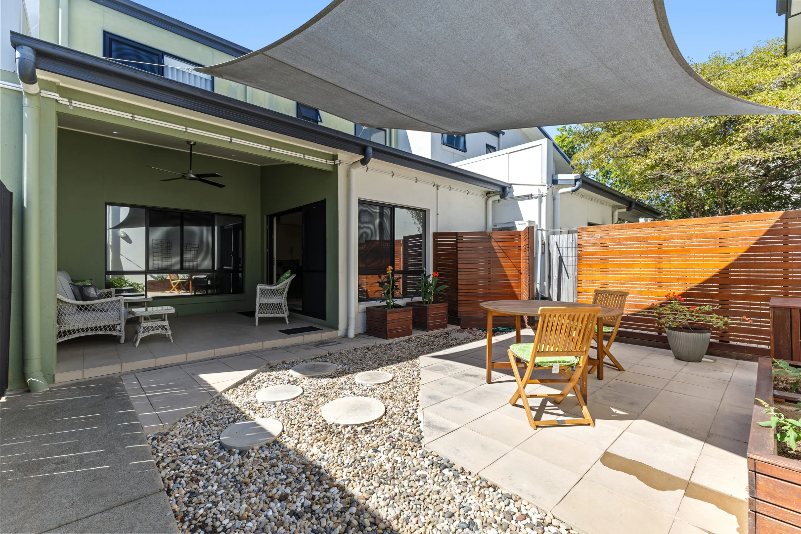 Additional image 7 of 102/16 Surbiton Ct, Carindale QLD 4152
