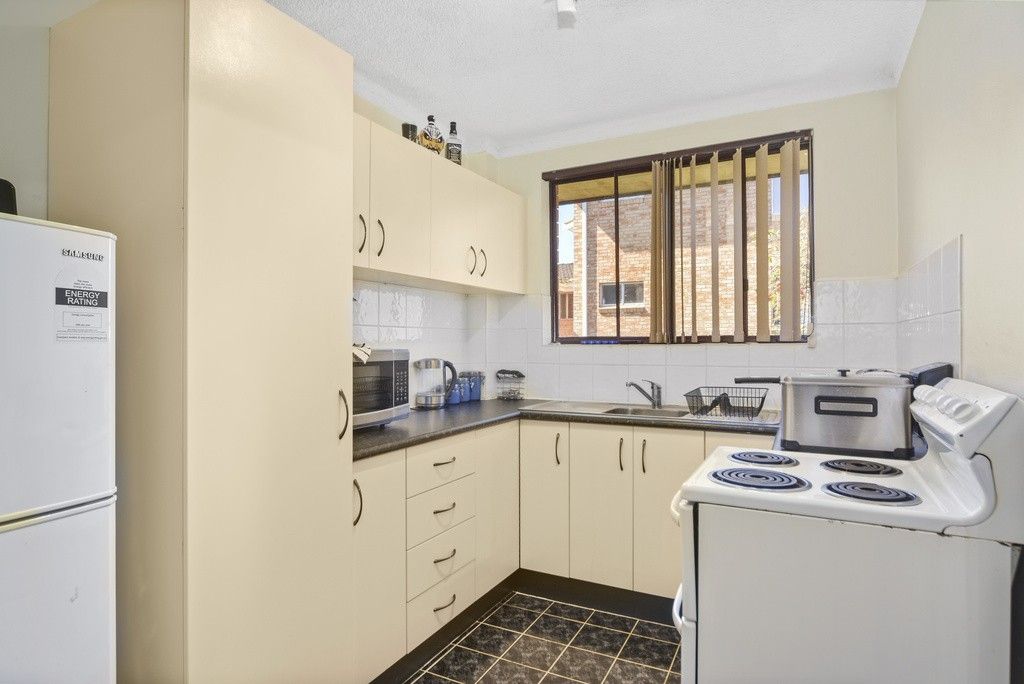 4/4 Shorland Place, Nowra NSW 2541, Image 2