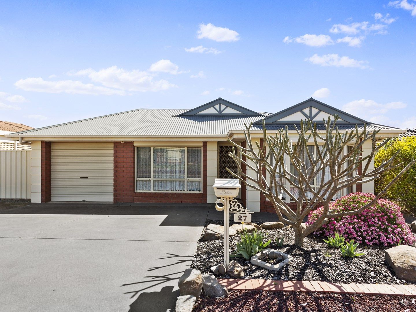 27 Deane Avenue, Noarlunga Downs SA 5168, Image 0