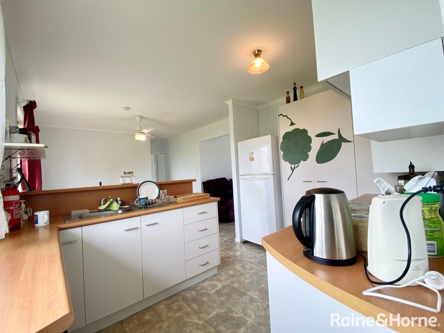 26 Marco Polo Drive, Cooloola Cove QLD 4580, Image 2