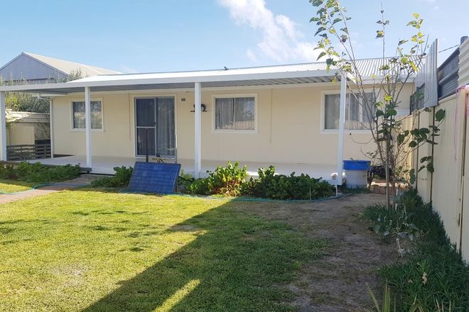 Picture of 69 Nairn Street, LEEMAN WA 6514