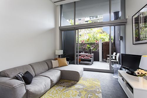 1 bedrooms Apartment / Unit / Flat in 107/81 Macleay Street POTTS POINT NSW, 2011