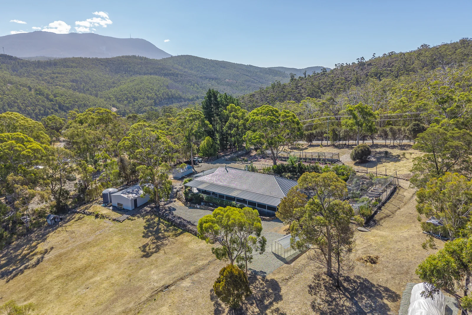 Additional image 16 of Kingston TAS 7050