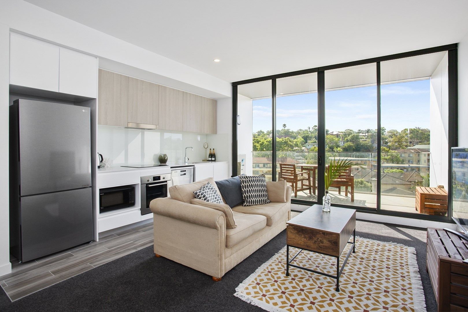 1 bedrooms Studio in A604/5 Mooramba Road DEE WHY NSW, 2099