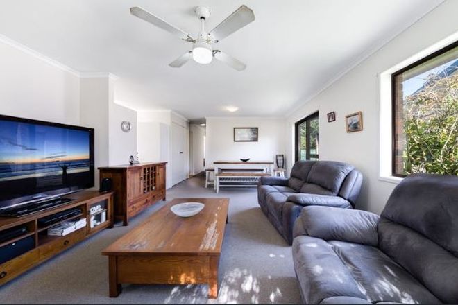 Picture of 2 Coolahra Street, WARANA QLD 4575