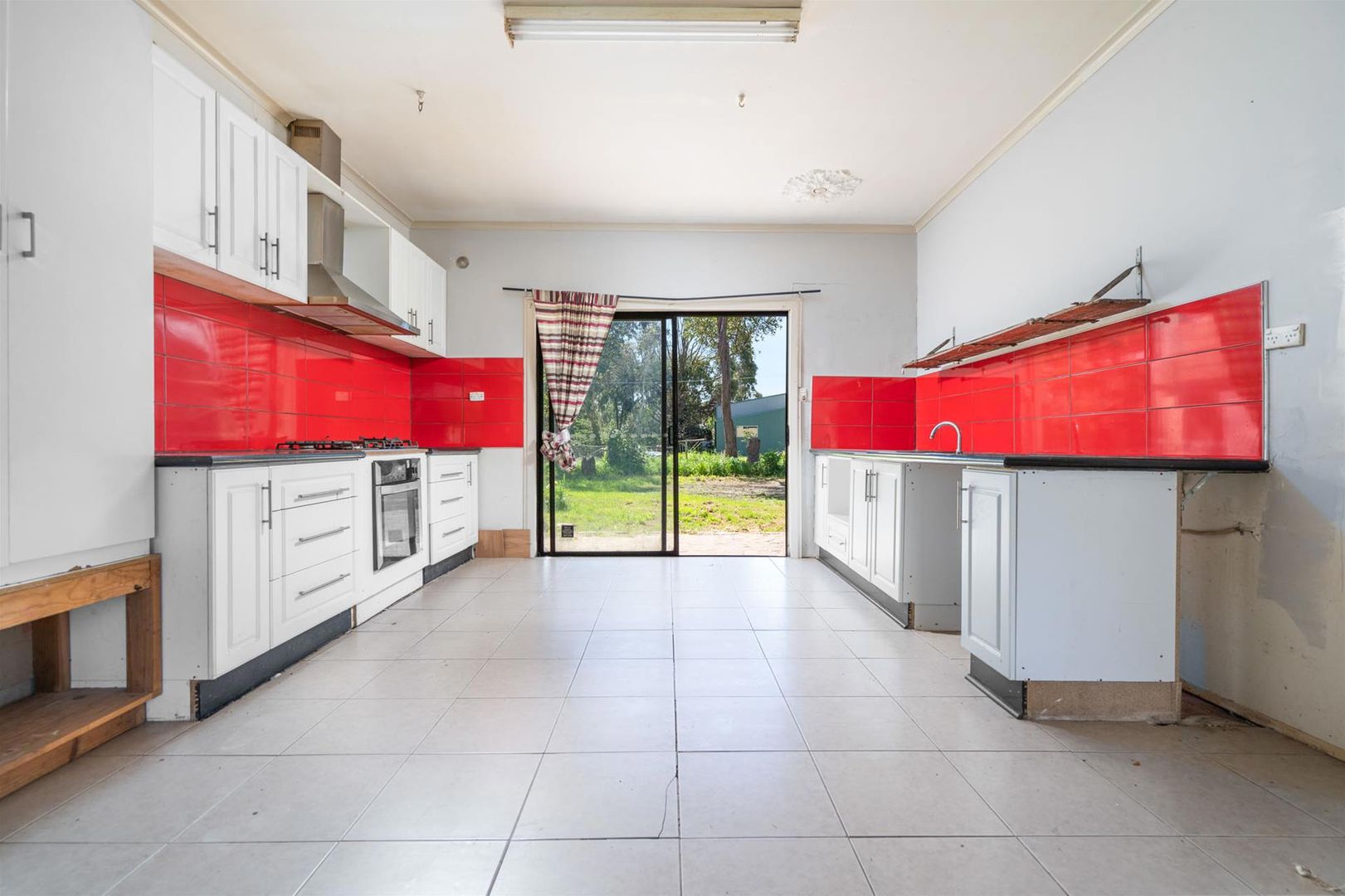 8792 Princes Highway, Panmure VIC 3265, Image 1