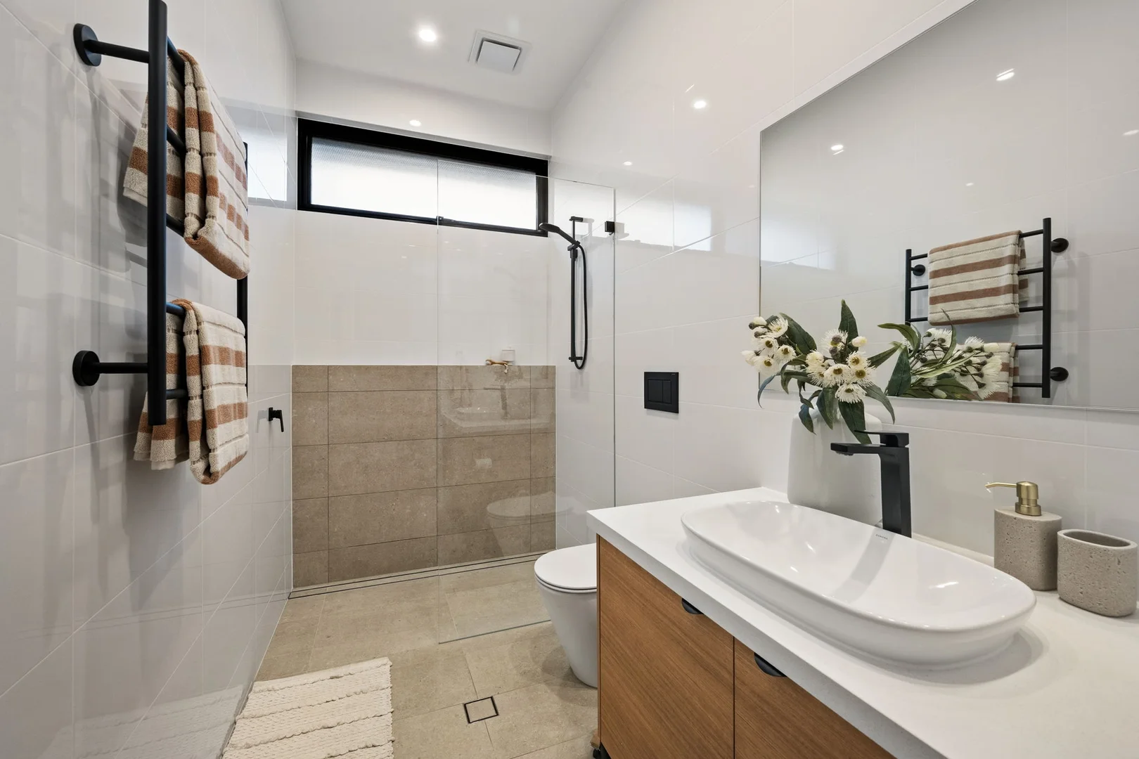 Additional image 4 of 29 Blue Sails Court, West Lakes SA 5021