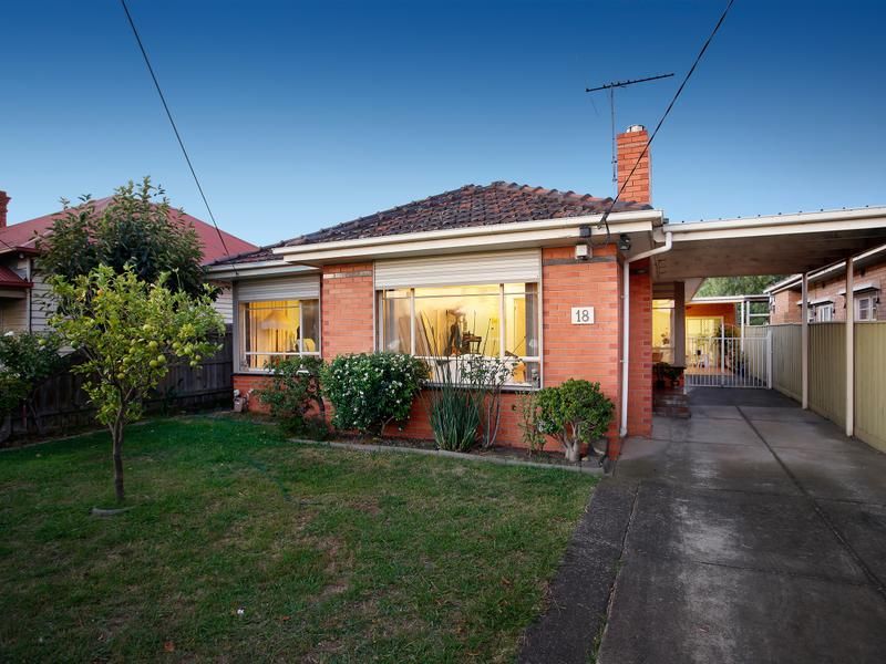 18 Clive Street, West Footscray Property History & Address Research