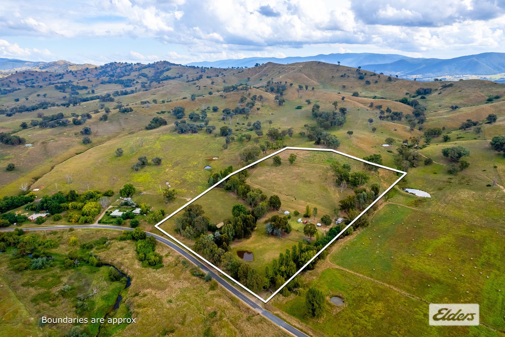 454 Sandy Creek Road, Sandy Creek VIC 3695, Image 1