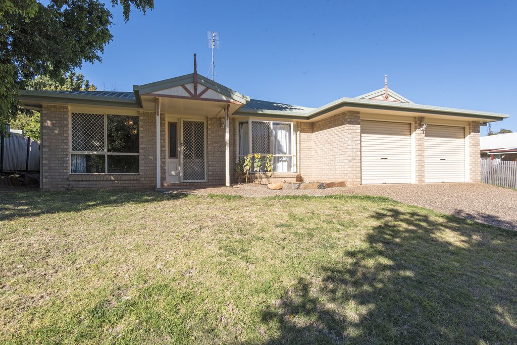 14 Robindale Drive, Darling Heights QLD 4350, Image 0