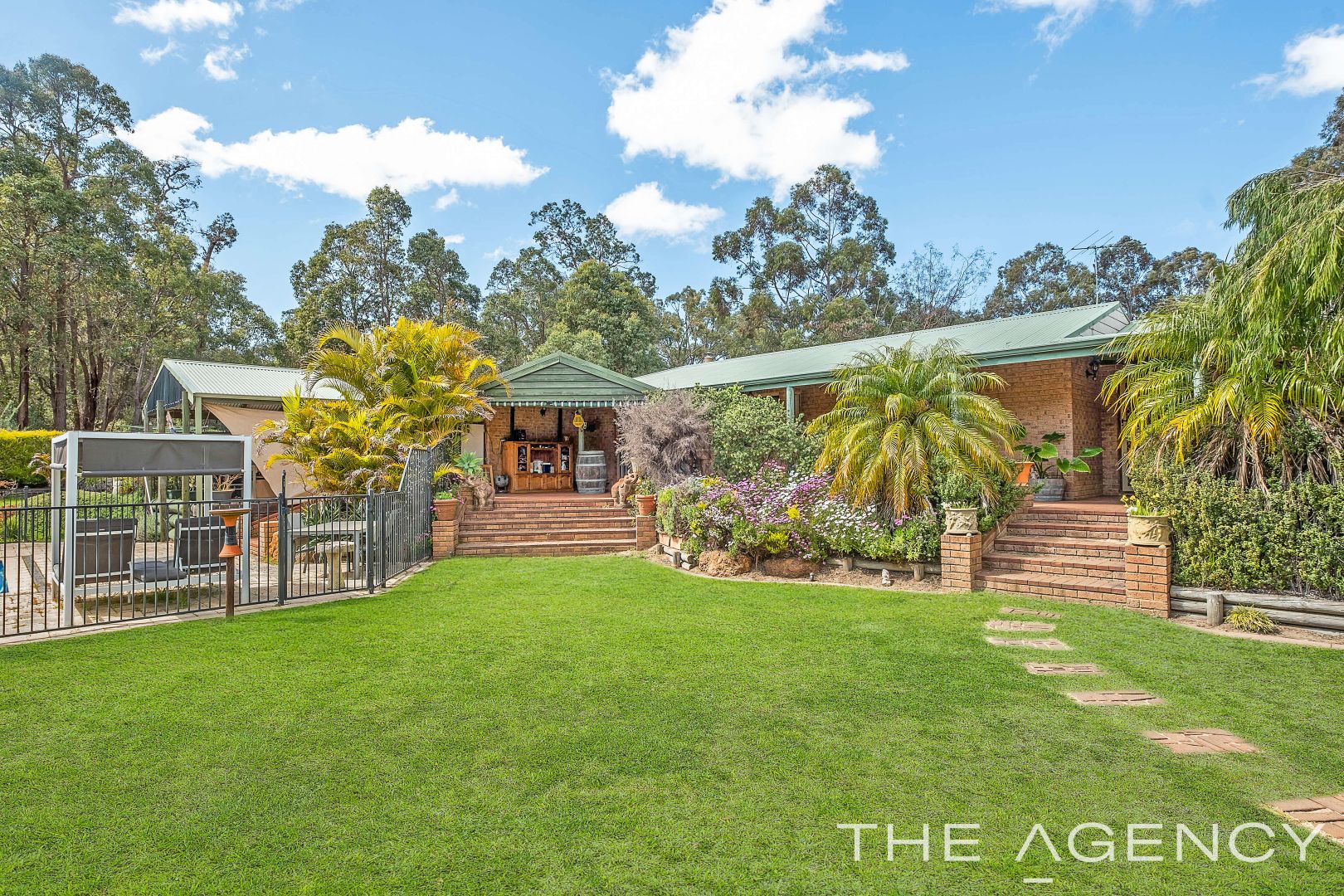 64 Old Coach Road West, Gidgegannup WA 6083, Image 1