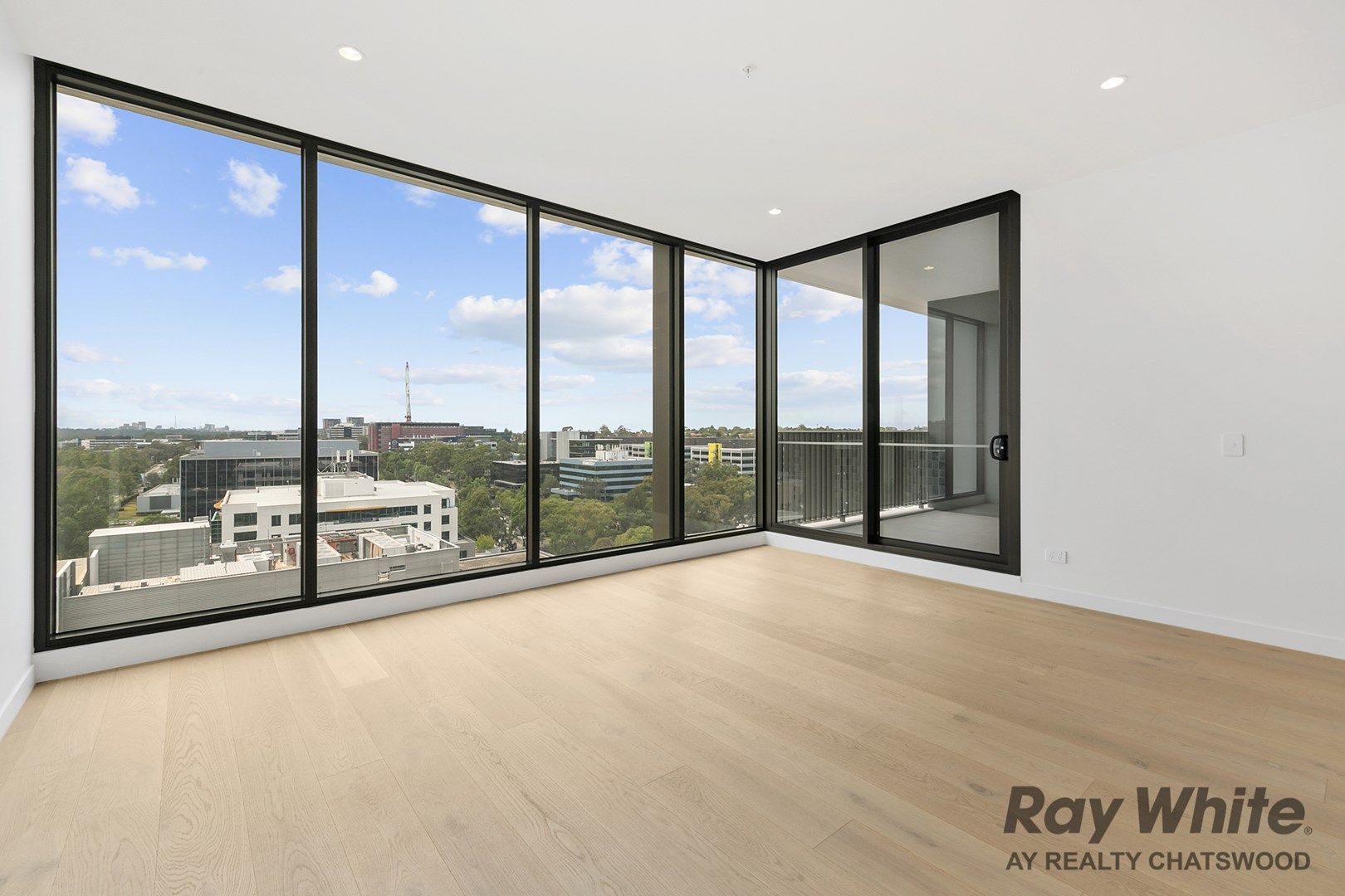 2 bedrooms Apartment / Unit / Flat in 1607B/80 Waterloo Road MACQUARIE PARK NSW, 2113