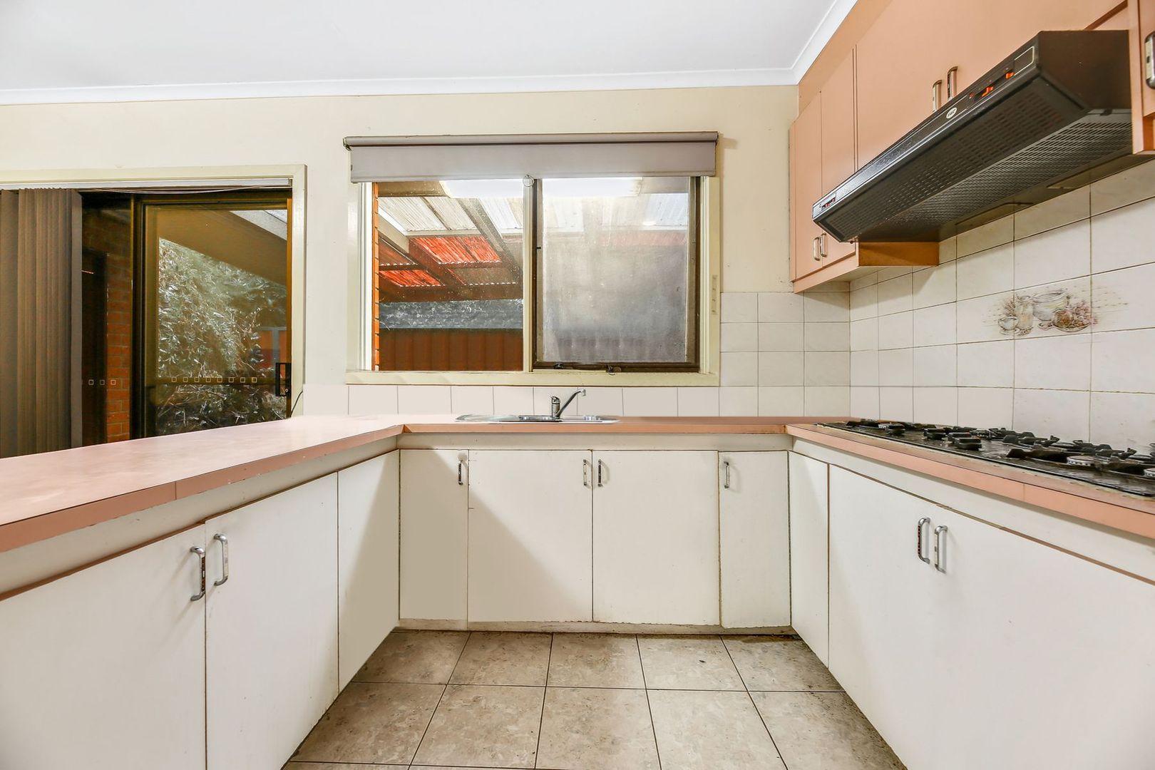 2/49 Paterson Road, Springvale South VIC 3172, Image 2