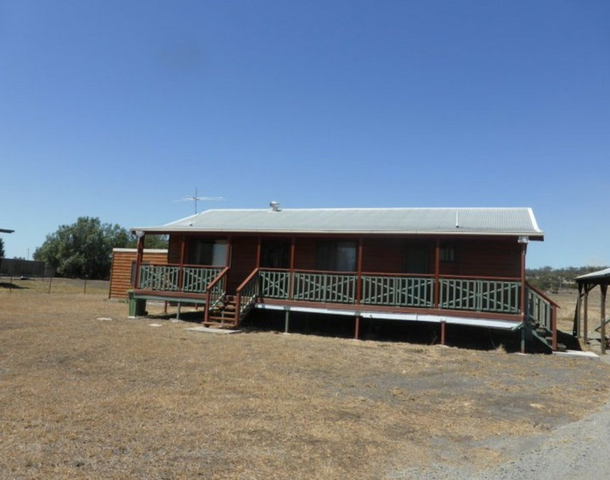 28 Earl Street, Jondaryan QLD 4403