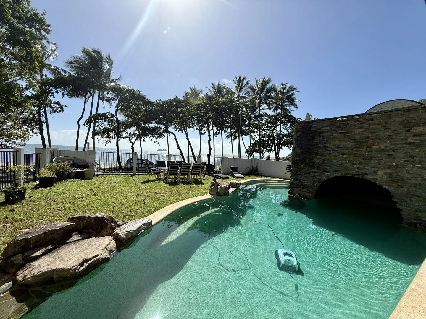 1/25 Vasey Esplanade, Trinity Beach QLD 4879