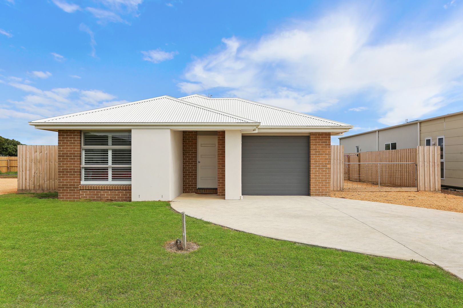 21 Callaway Court, Peterborough VIC 3270, Image 1