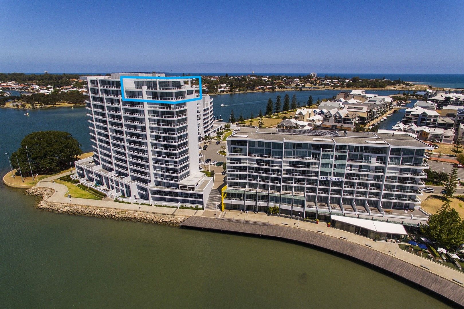 4 bedrooms Apartment / Unit / Flat in 1401/3 Marco Polo Drive MANDURAH WA, 6210