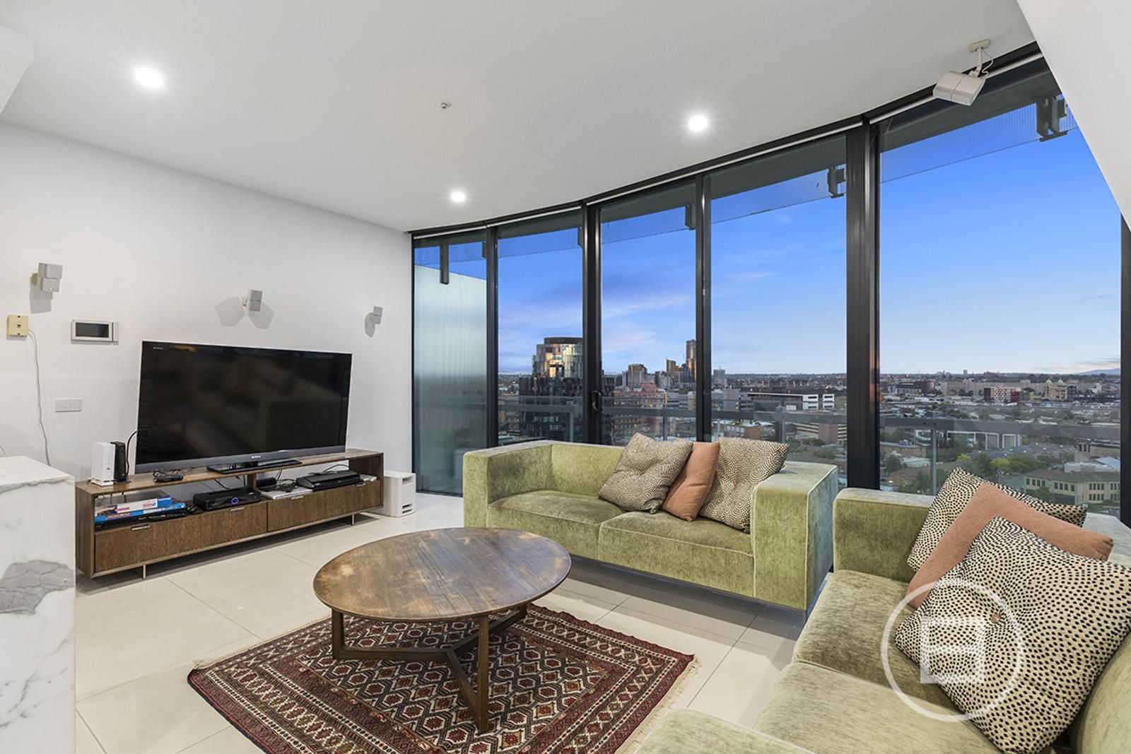 1801/576-578 St Kilda Road, Melbourne VIC 3004, Image 2