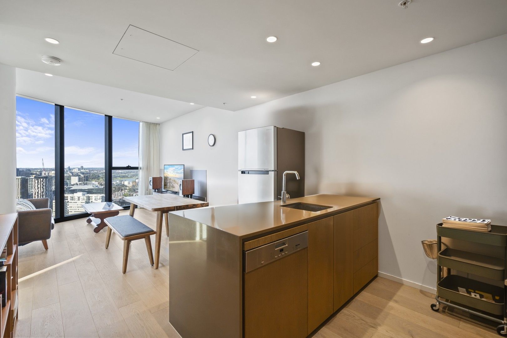 3 bedrooms Apartment / Unit / Flat in 2805/18 Hoff Boulevard SOUTHBANK VIC, 3006
