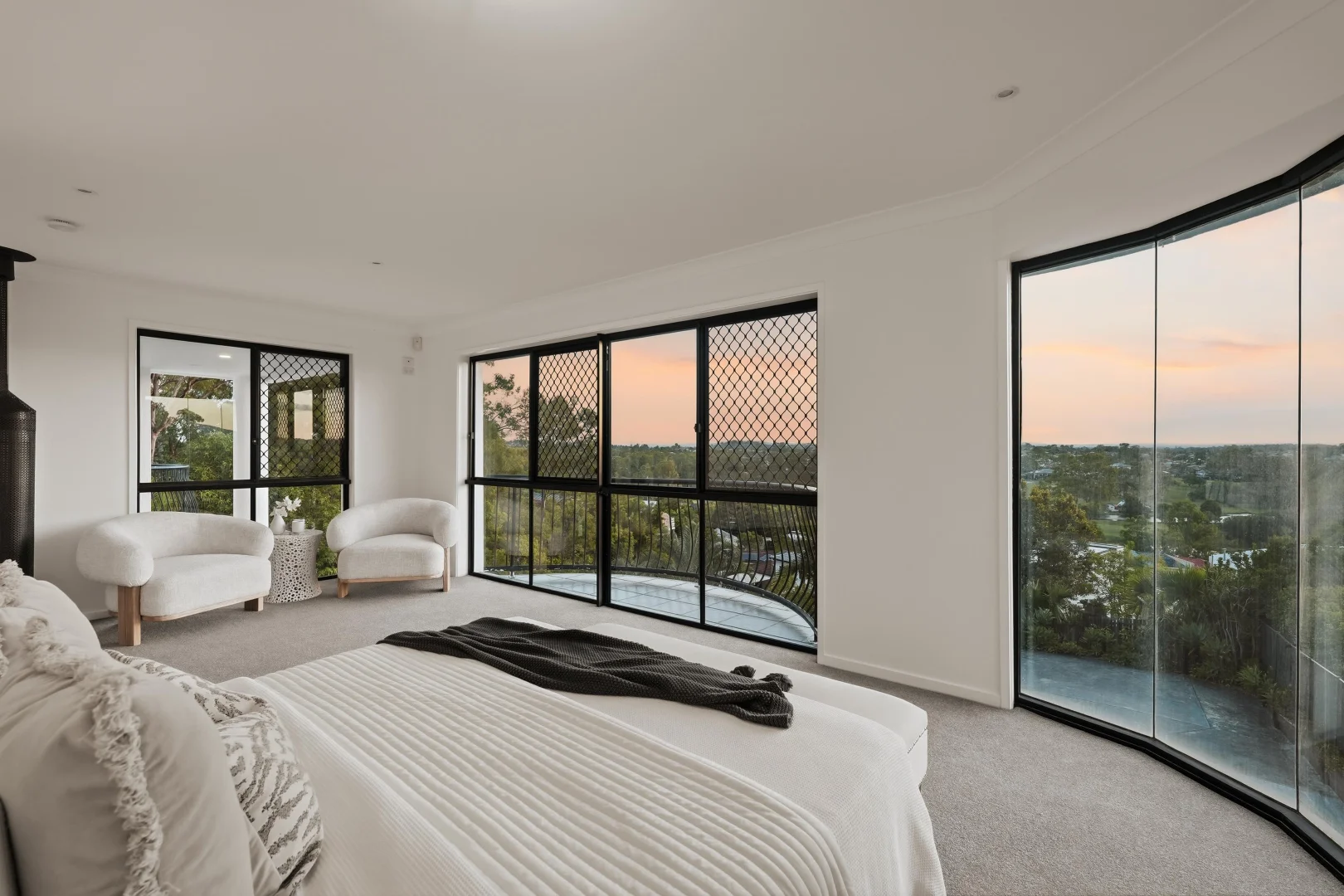 Additional image 13 of 39 Hannah St, Mount Ommaney QLD 4074