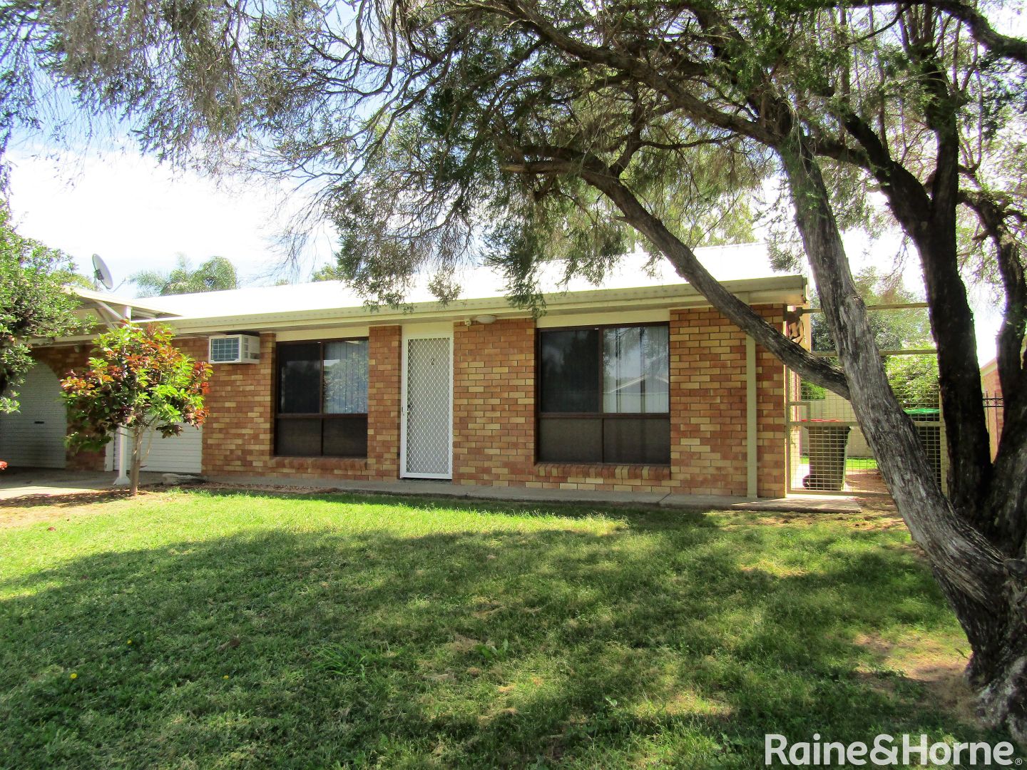 2/23 Jacaranda Drive, Moree Property History & Address Research Domain