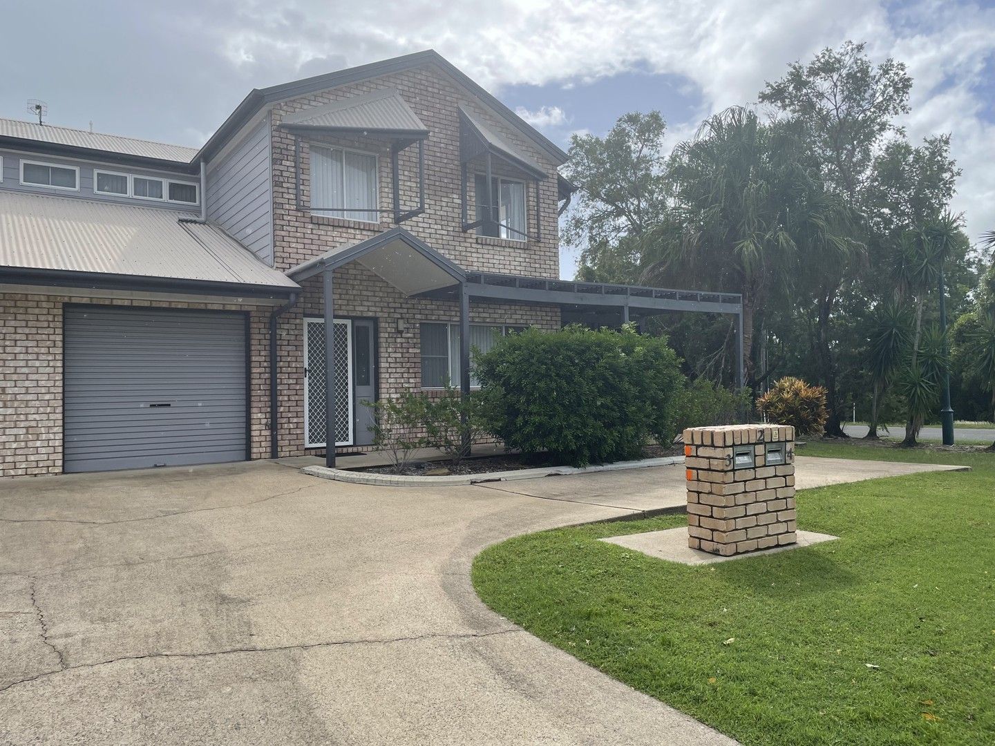 2 bedrooms Apartment / Unit / Flat in 4/2 Sutton Court ANDERGROVE QLD, 4740