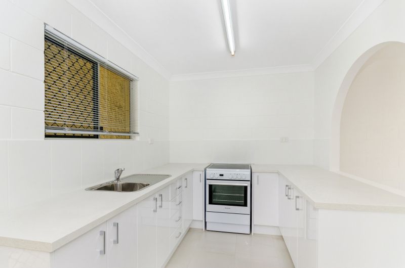 Unit 2/8 Lowth St, Rosslea QLD 4812, Image 1
