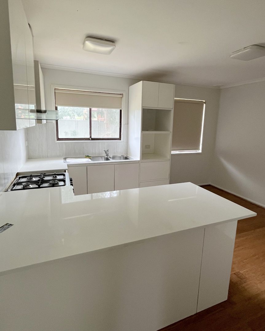 39 Jindalee Circuit, Cowra NSW 2794 House For Rent 340 Domain