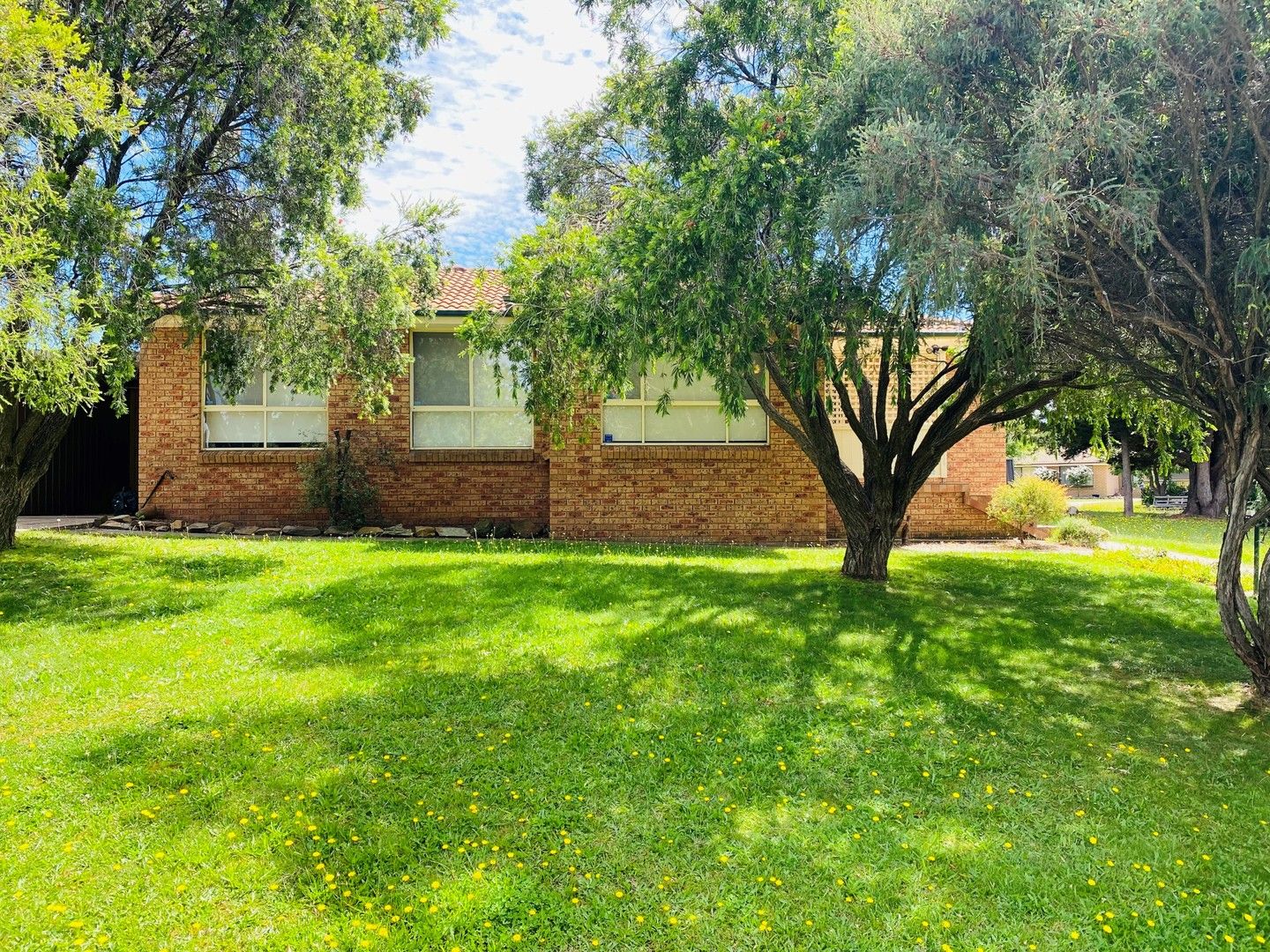 3 bedrooms House in 40 Torulosa Way ORANGE NSW, 2800