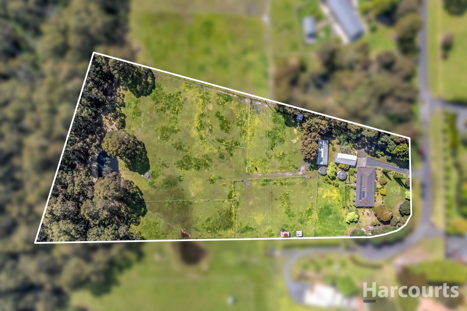 70 View Road, Hernes Oak VIC 3825, Image 2