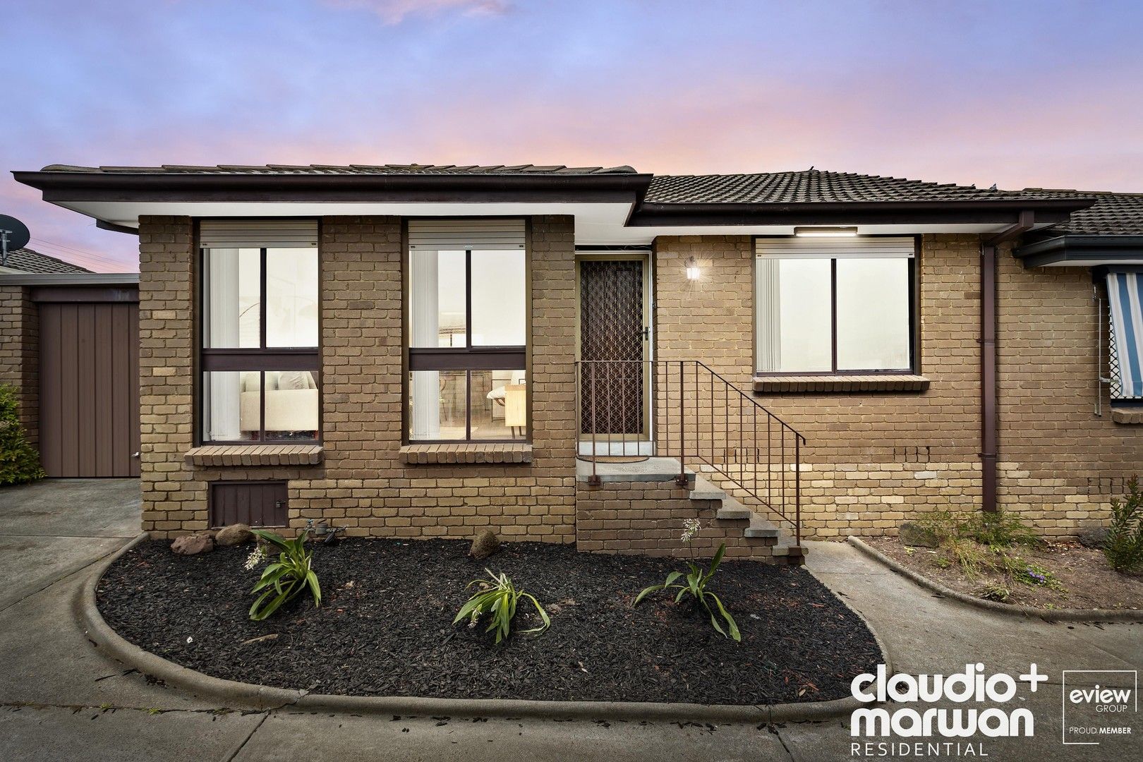 2/47 Curie Avenue, Oak Park VIC 3046, Image 0