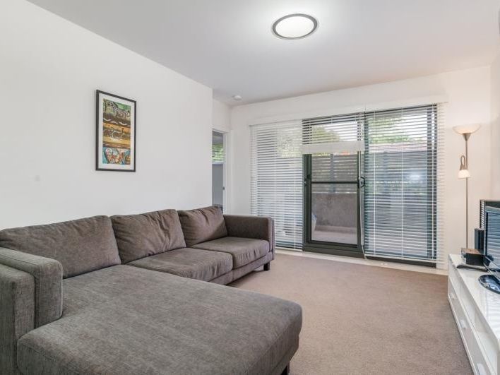 17/2 Acacia Court, Ringwood VIC 3134, Image 2