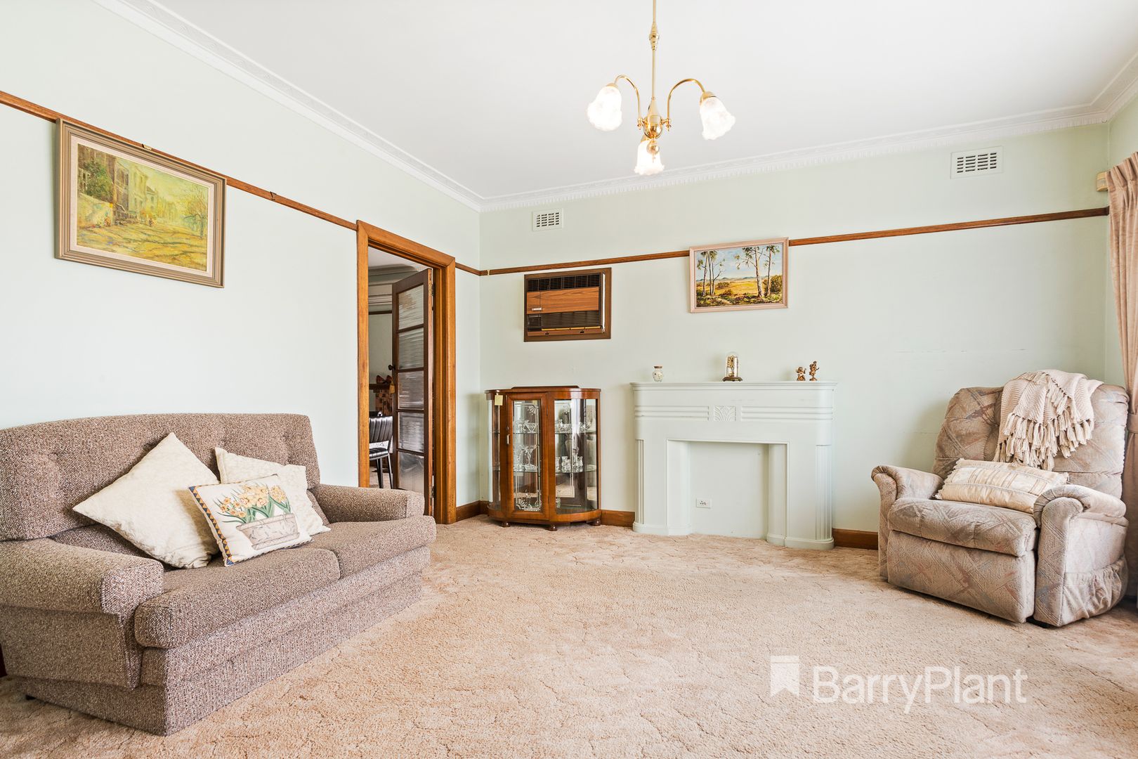 203 Gordon Street, Coburg VIC 3058, Image 2