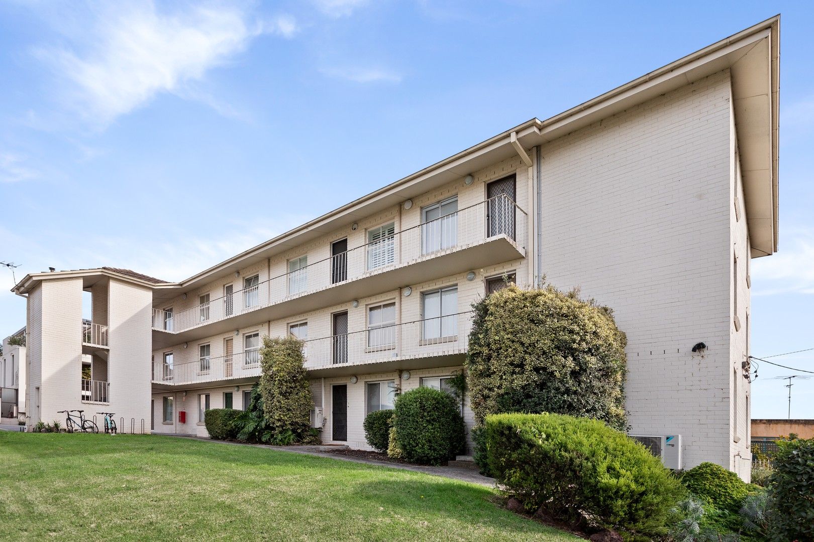 4/24 Ruabon Road, Toorak VIC 3142 Domain