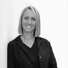 Melisa Waters, Sales representative