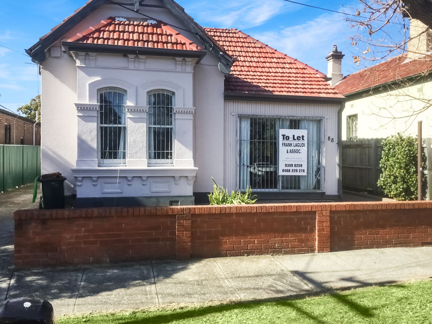 pix 3 Bedroom House For Rent $700 88 despointes marrickville nsw 2204