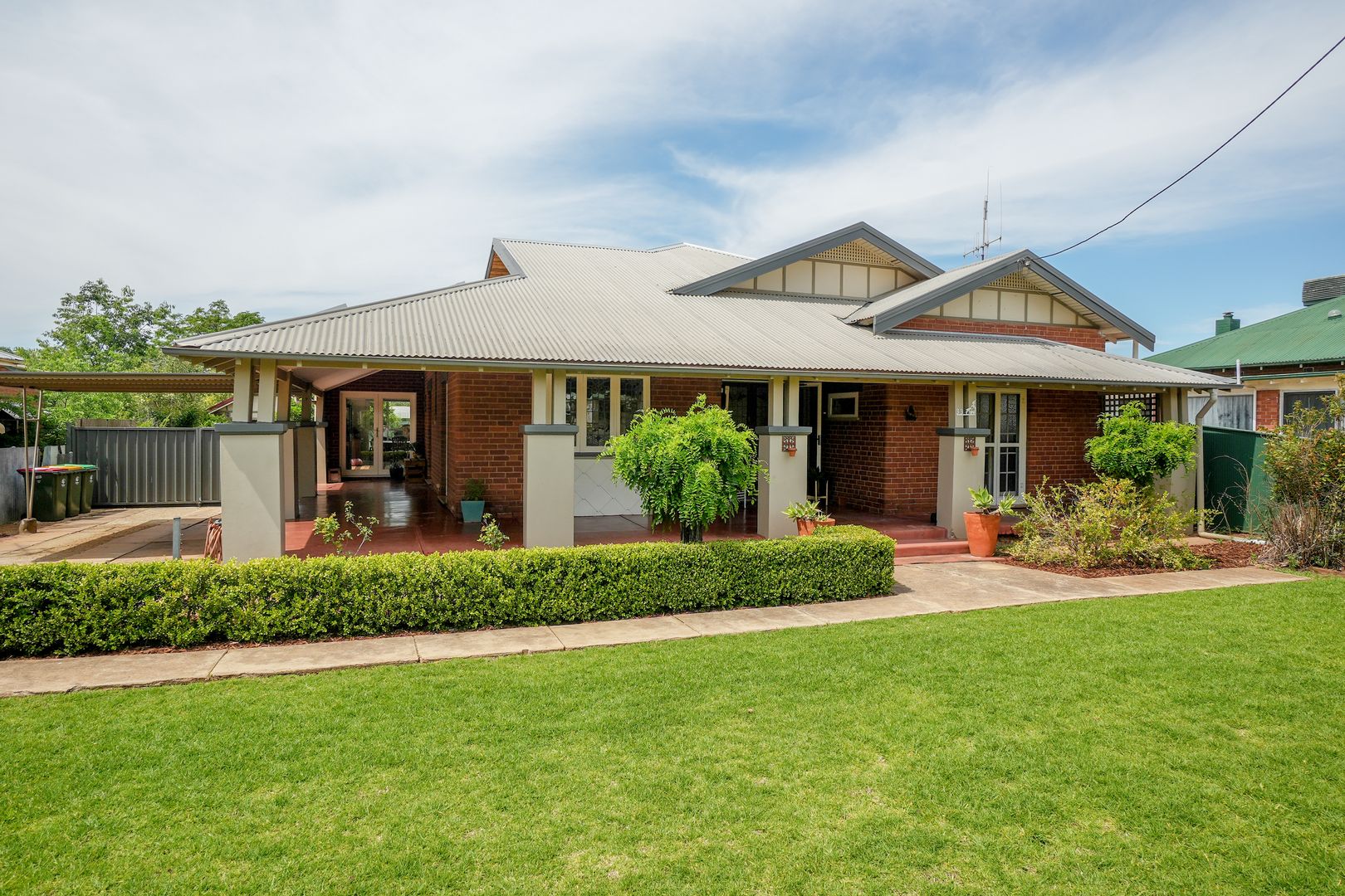 4 bedrooms House in 33 Close Street PARKES NSW, 2870