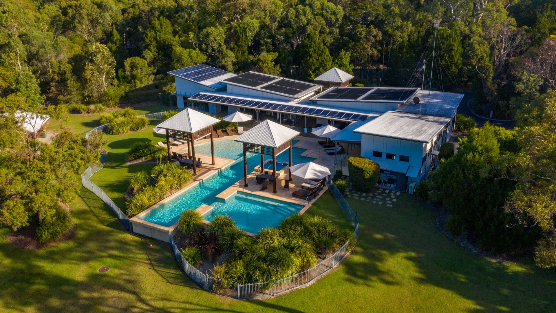 10/90 Beach Road, Noosa North Shore QLD 4565, Image 2