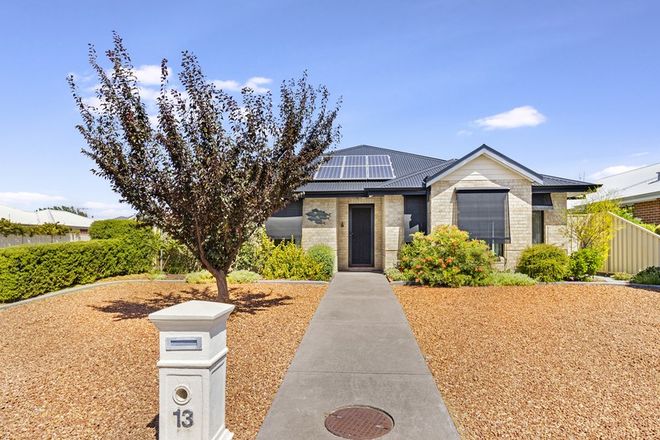 Picture of 13 Tip Dray Terrace, WEST BUSSELTON WA 6280