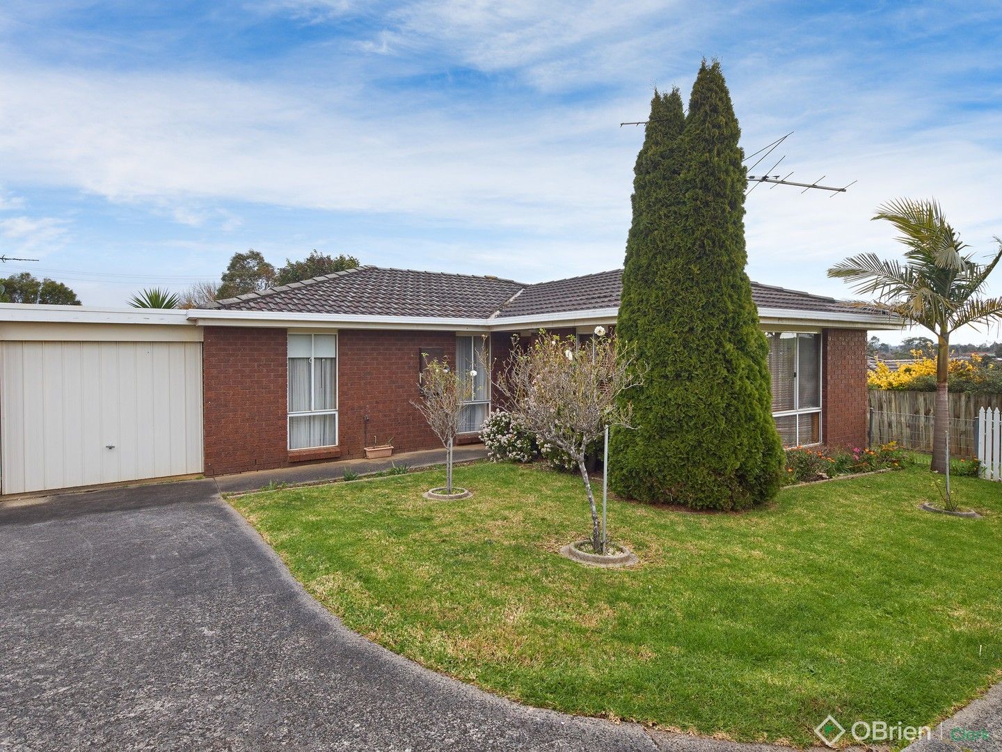 2/125 Brandy Creek Road, Warragul VIC 3820, Image 0