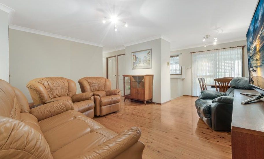 15 Traminer Place, Eschol Park NSW 2558, Image 1