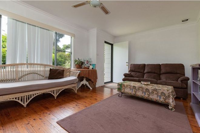 Picture of 38 Seabreeze Parade, GREEN POINT NSW 2428
